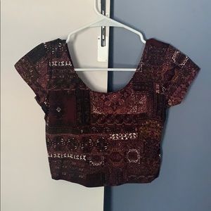 GARAGE Patterned Crop Top